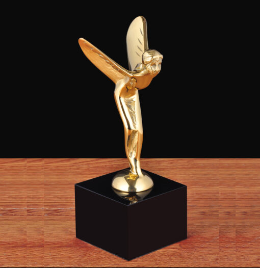 Biểu tượng Spirit of Ecstasy Rolls Royce