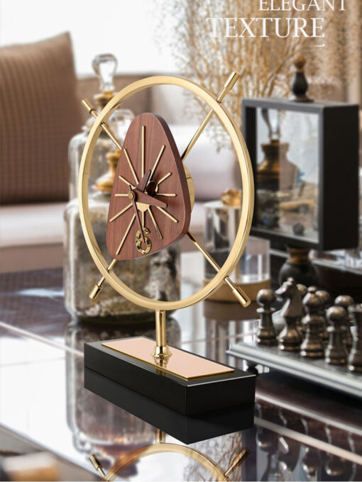 Đồng Hồ Gỗ Óc Chó Để Bàn