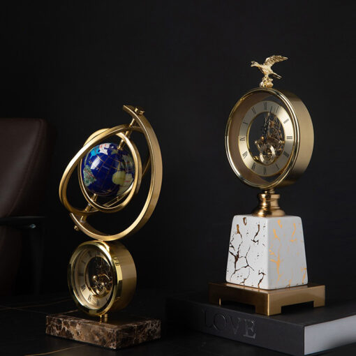 Đồng Hồ Sang Trọng Để Bàn