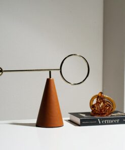 Mô Hình Cân Bằng Phong Cách Minimalist