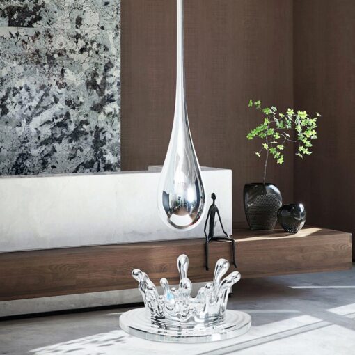 Tác Phẩm Điêu Khắc Giọt Nước Treo