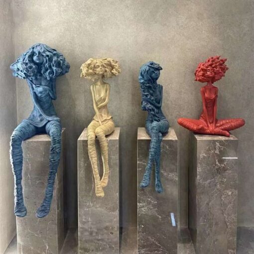 Tượng Cô Gái Làn Tóc Gió