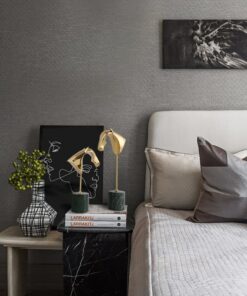 Tượng Đầu Ngựa Tối Giản