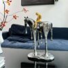 Tượng Hiệp Sĩ Trầm Tư Trên Lưng Ngựa