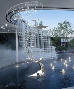 Tượng Hươu Điêu Khắc Bằng Kim Loại
