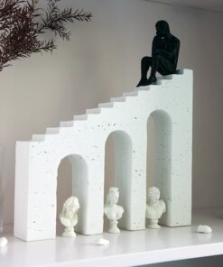 Tượng Nghệ Thuật Cầu Thang Tâm Tư