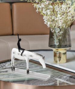 Tượng Nghệ Thuật Cưỡi Ngựa Tự Do