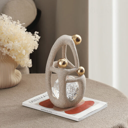 Tượng Người Ôm Cầu Pha Lê Decor