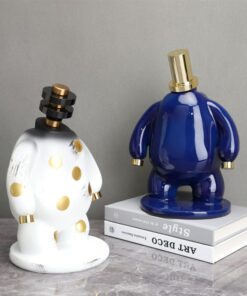 Tượng Nhân Vật Vô Diện