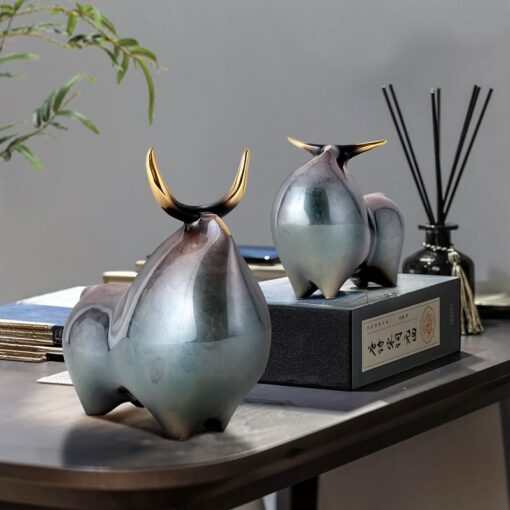 Tượng Trâu Hưng Thịnh Trừu Tượng