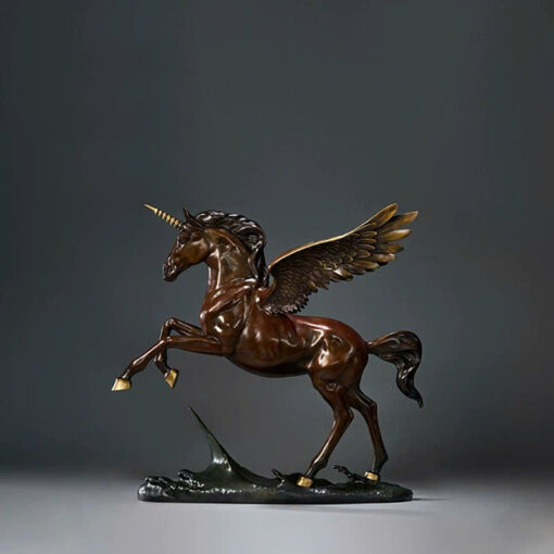 Tượng Kỳ Lân Pegasus Tung Cánh