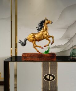Tượng Ngựa Bứt Phá Giới Hạn